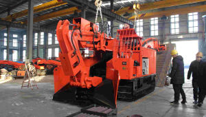 服务主机dcom服务器进程启动器-服务器启动按钮在哪